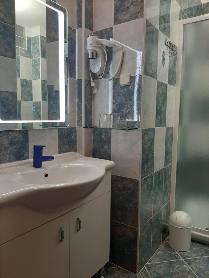 Villa Diana Apartments Пореч Экстерьер фото