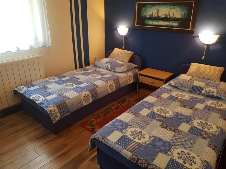 Villa Diana Apartments Пореч Экстерьер фото